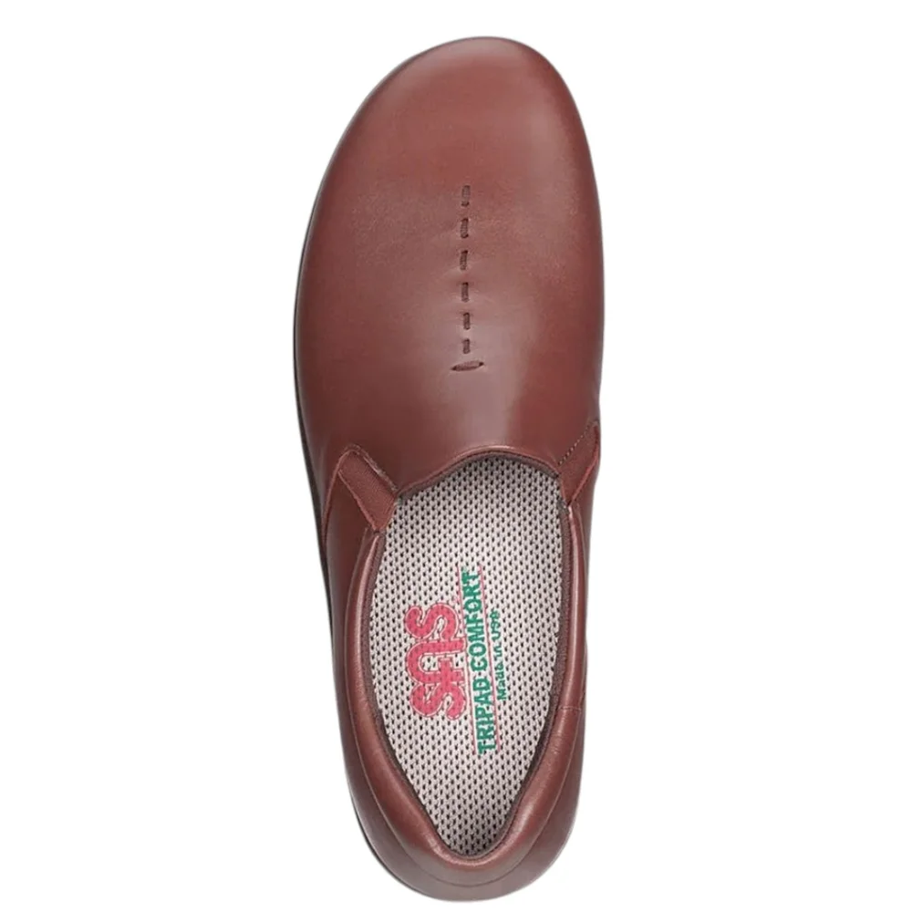 SAS Viva Slip-On Teak Brown Leather Walking Shoes Women's Size 8 Medium Like New